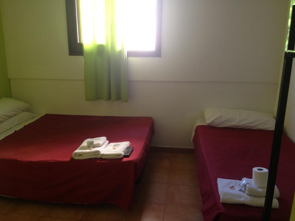 Albergue Juvenil New Age Hostel Палма де Майорка Стая снимка