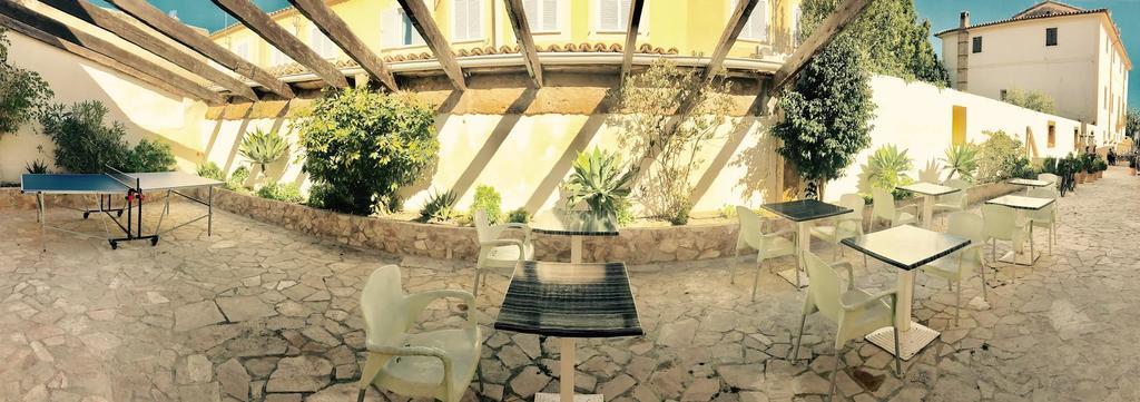 Albergue Juvenil New Age Hostel Палма де Майорка Екстериор снимка