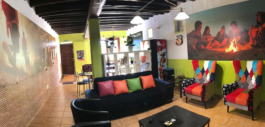Albergue Juvenil New Age Hostel Палма де Майорка Екстериор снимка